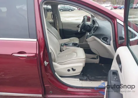 2017 Chrysler Pacifica Limited из США, поврежденный, VIN 2C4RC1GG3HR838063